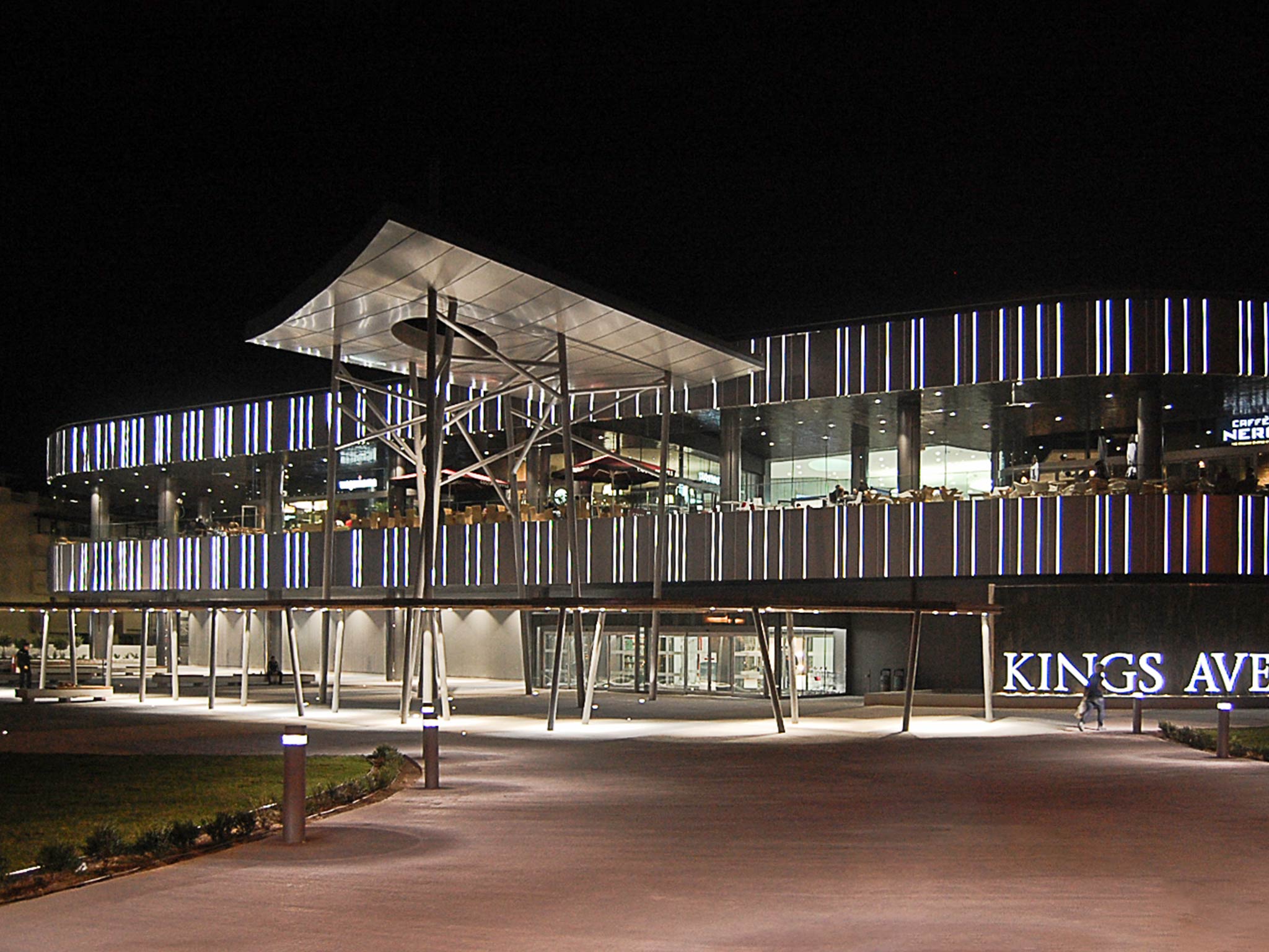 Kings Avenue Mall